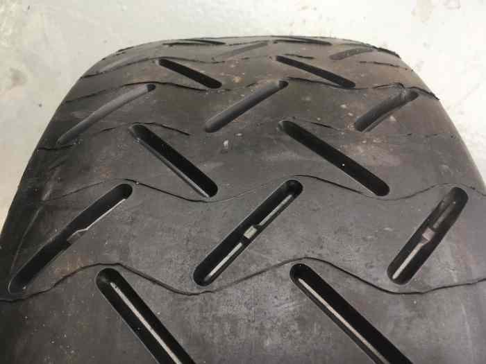 2 pneus neufs MICHELIN SA01 taille 20 65 18 pièces et voitures de