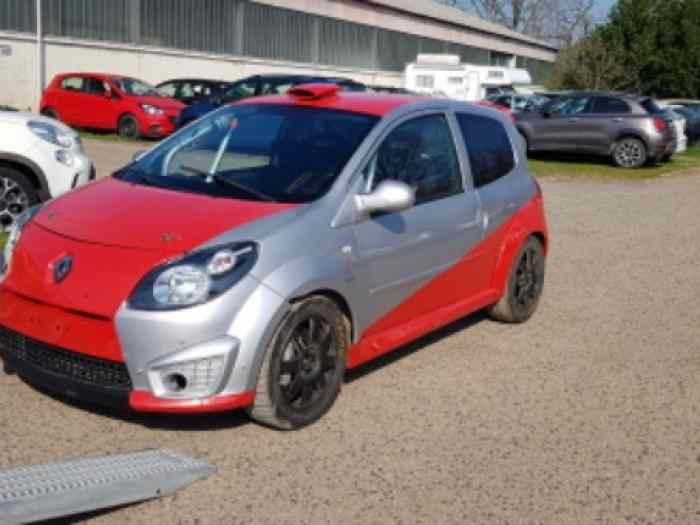 Twingo R2 pièces et voitures de course à vendre de rallye et de circuit