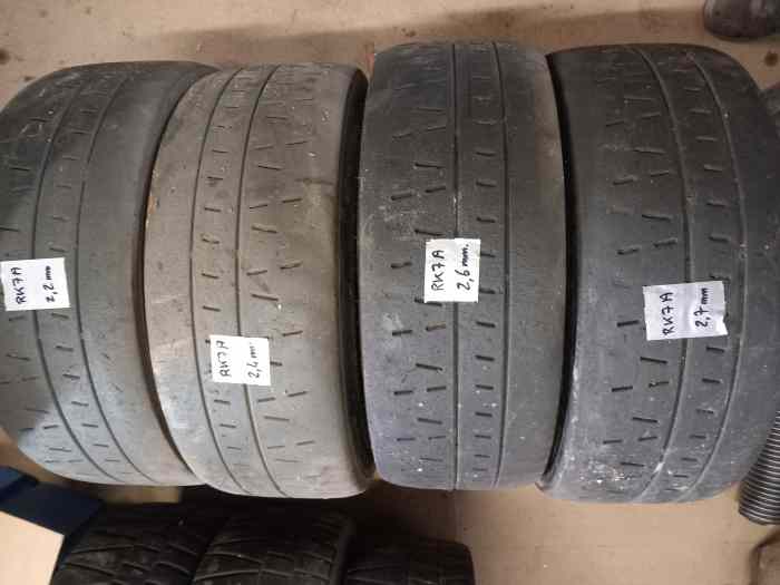 Pneu PIRELLI 16 pièces et voitures de course à vendre de rallye et