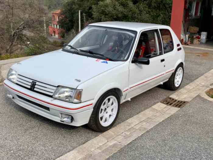 205 GTI1 9 maxi grA VHC pièces et voitures de course à vendre de