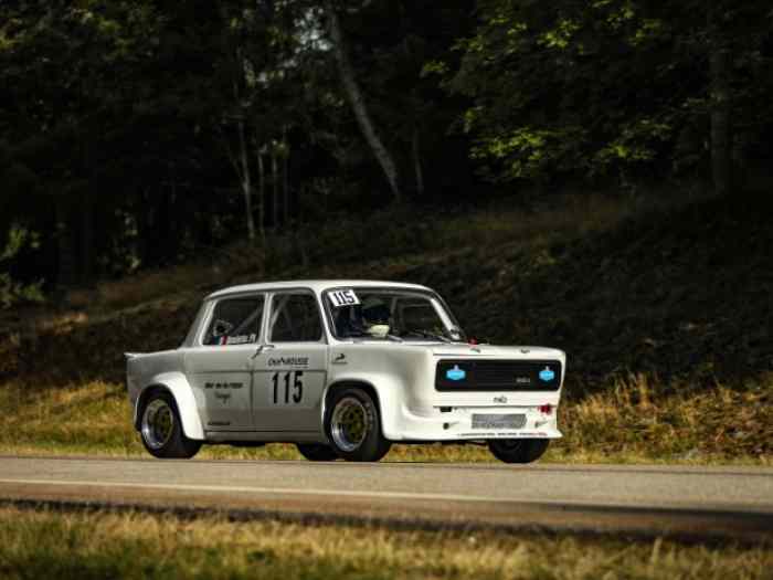 Simca rallye 3 pièces et voitures de course à vendre de rallye et de