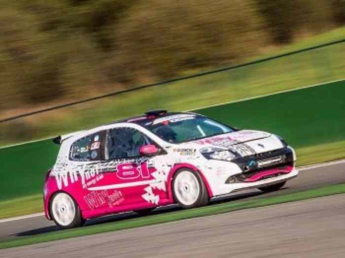 RENAULT CLIO 3 RS CUP 1