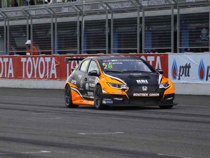 Honda Civic FK2 TCR for sale ! Ready to race ! 1