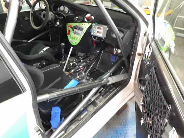 ford focus kit car. good prix si rapide!!!!!!! 5