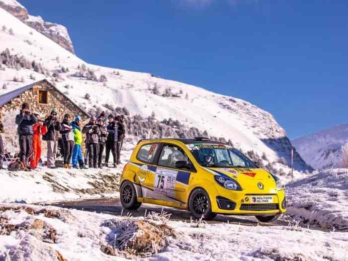 Rallye Dévoluy offre location 106 A5 - Twingo R1 1