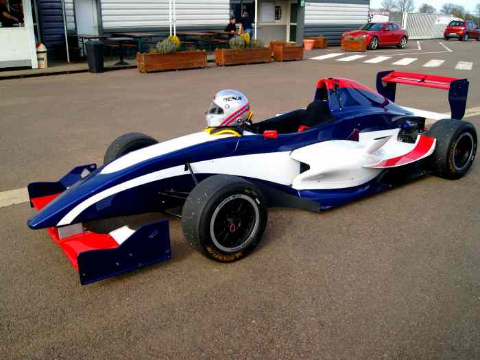 Formule Renault 2.0 EVO 2008 vendu 0