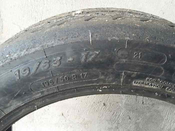 6 Slicks Michelin Pilot Sport 195X50X17 + 4 MRF 215x45x17 comme neufs 2