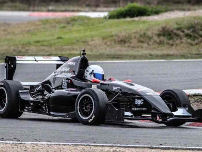 Formule Renault TATUUS FR2.0 année 2008