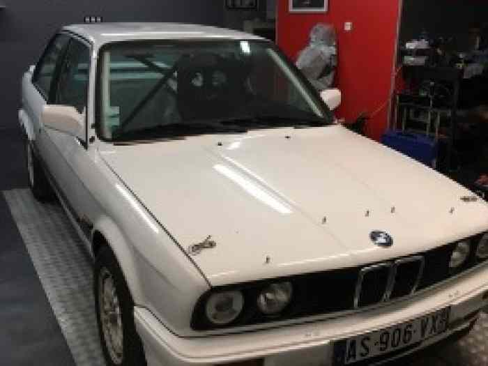 BMW E30 325i GR A 0