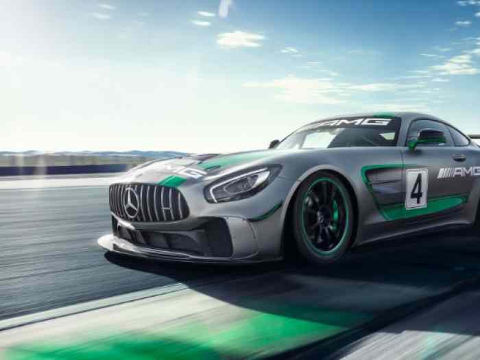 Mercedes AMG GT4 1