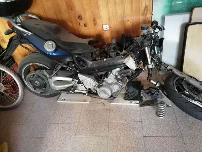 Bmw f800st para despiece 0