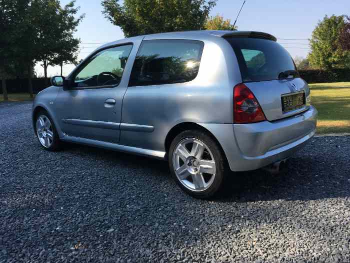 renault clio II RS 2