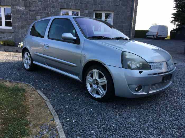 renault clio II RS 0