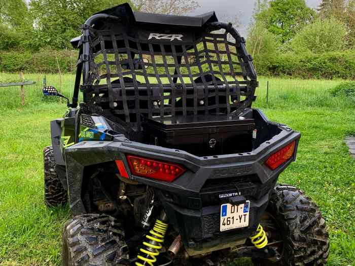 POLARIS RZR 900S 2