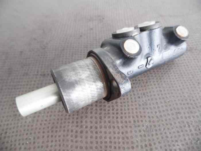 MAITRE CYLINDRE DE FREINS 4601.66 PEUGEOT 205 T16 2