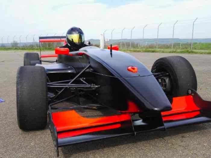 Formule Renault 2.0 0