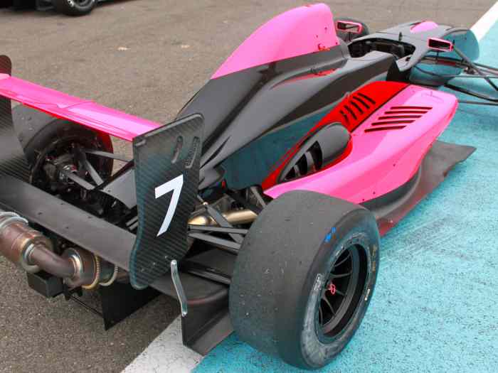 Formule Renault 2.0 année 2013 1