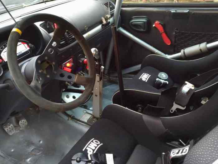 CLIO RS ragnotti F2014 2