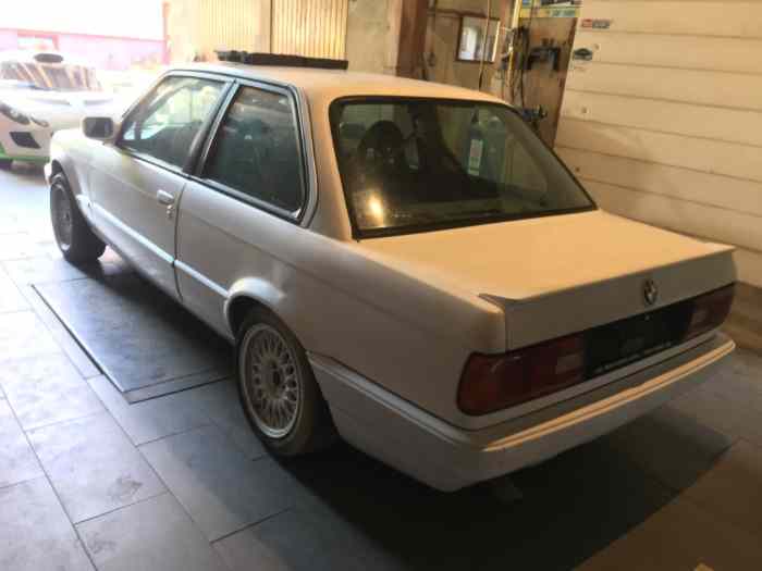 BMW 318IS E30 VHC J2 2