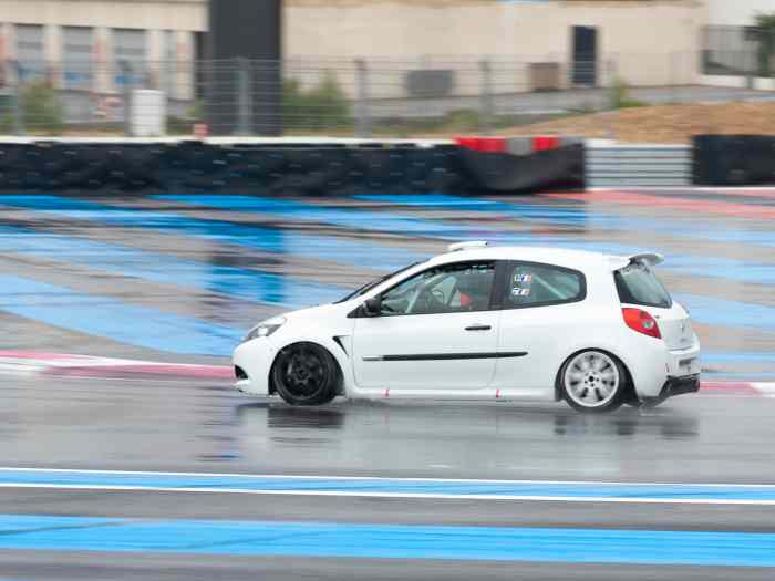 RENAULT CLIO 3 CUP