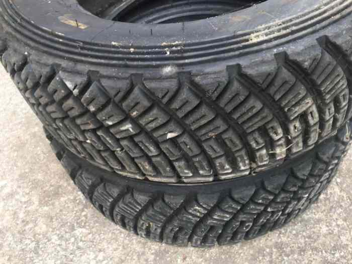 4 x Pneus Terre Michelin TZL80 / 215-60 r15 0