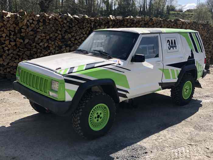 JEEP CHEROKEE XJ - 4L 2