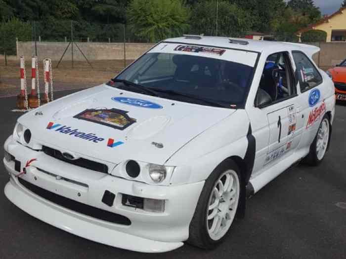 FORD ESCORT COSWORTH reprise possible vhc