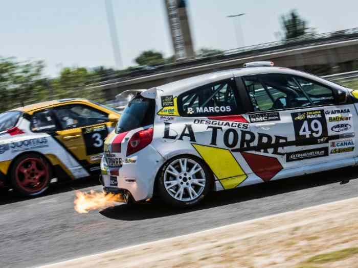 Renault Clio Cup X85 Fase III 1