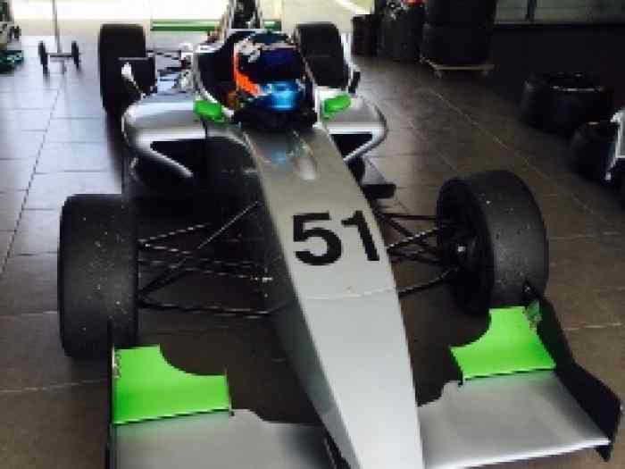 Vends Formule Renault 2.0 0