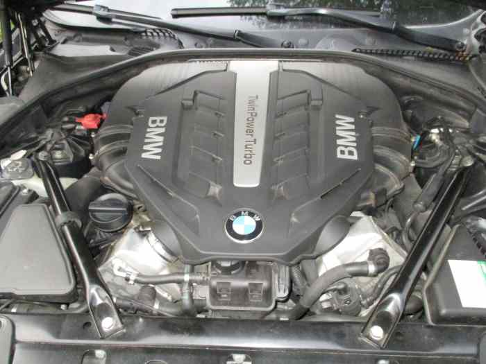 BMW 550I F10 407CV V8 BITURBO VENDUE A PROS 3