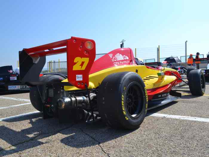Formule Renault 2.0 Vendue Merci MIKADO 1