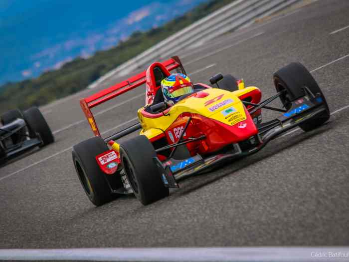 Formule Renault 2.0 Vendue Merci MIKADO 0