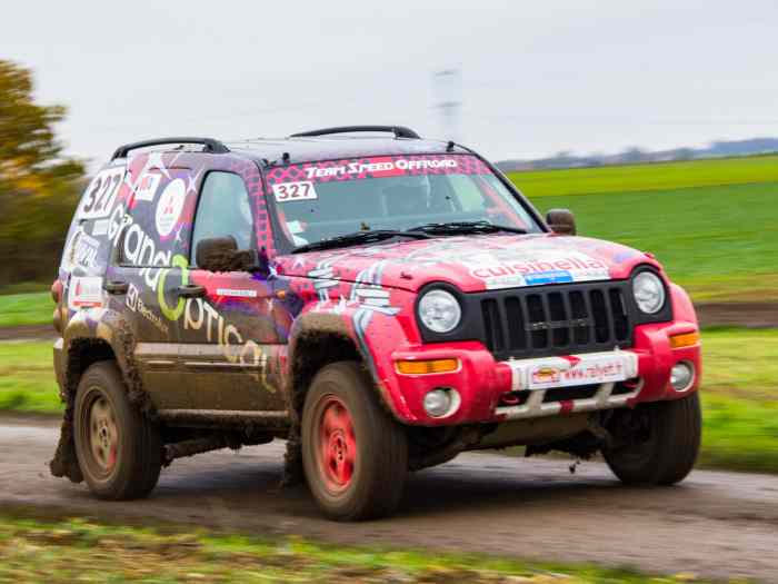 Team speed offroad vend JEEP cherokee 0