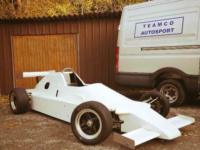 Formule Ford 2000 Van-Diemen 1983 0
