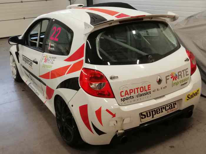 Clio 3 cup X85 1