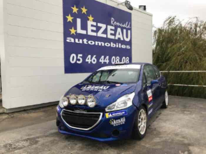 Lezeau Compétition vend 208 R2 0