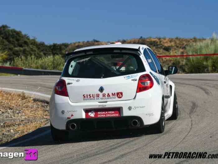 Renault Clio Cup III 2