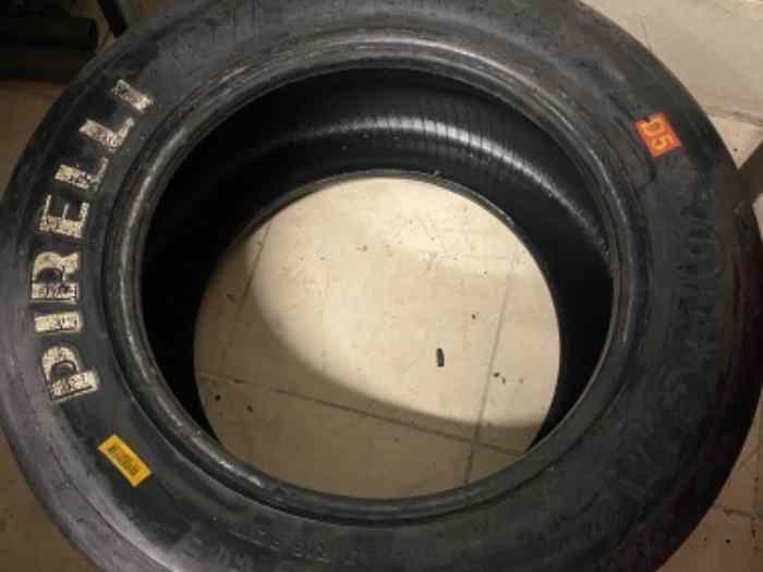 Pneus Pirelli VHC 315/40 R16 occasion