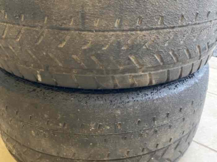 Pneus Pirelli VHC 235/45 R15 D7 occasi...