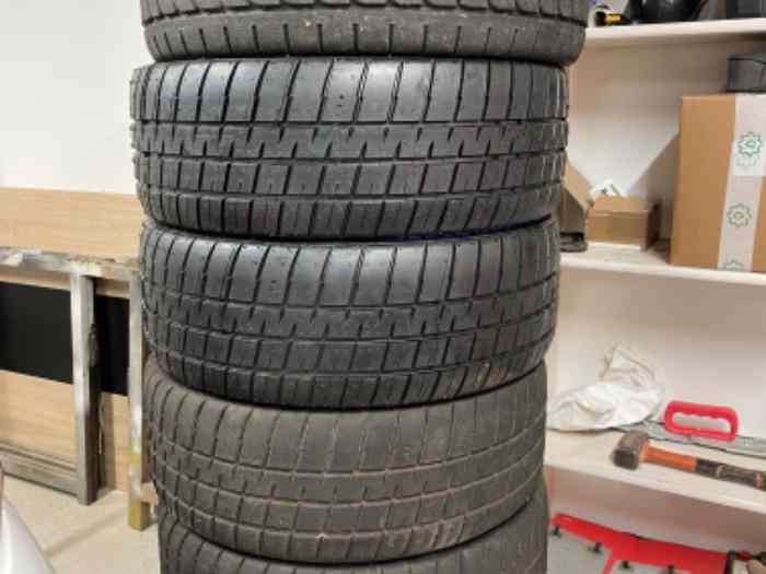 Pneu michelin 19 60 16 gomme MW1 , R 3...