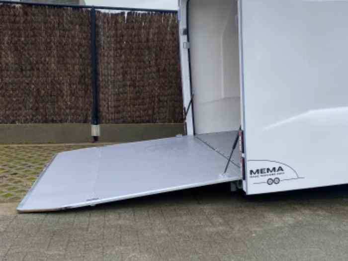 Nouvelle model remorque porte-voiture fermée AST2/Mema racetrailers 2