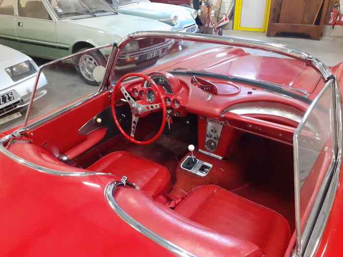 CHEVROLET CORVETTE C1 V8 350 Ci 5.7 1959 5