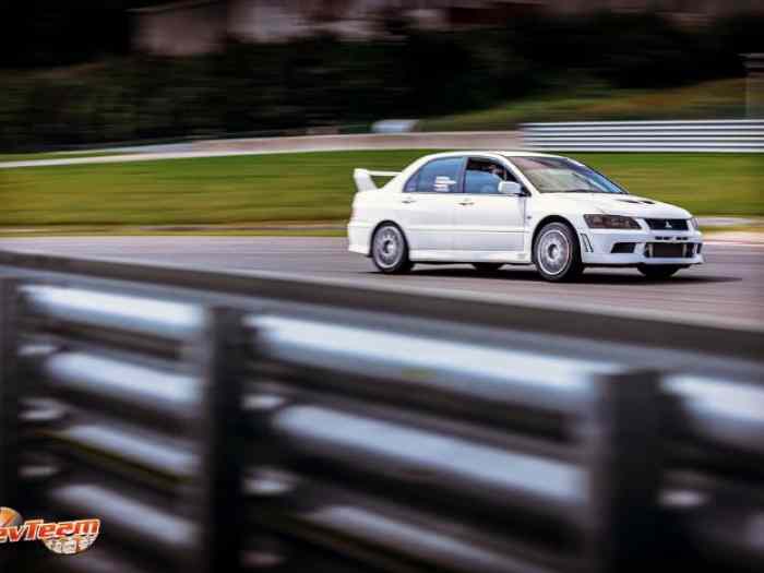 Mitsubishi evo7 trackdays 2