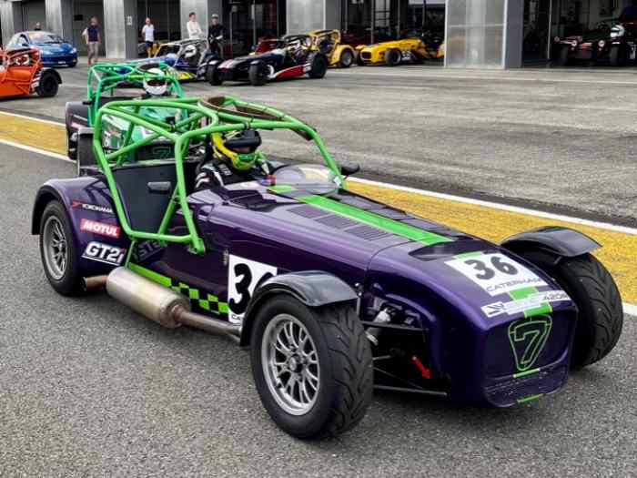 Caterham 420R Cup 1