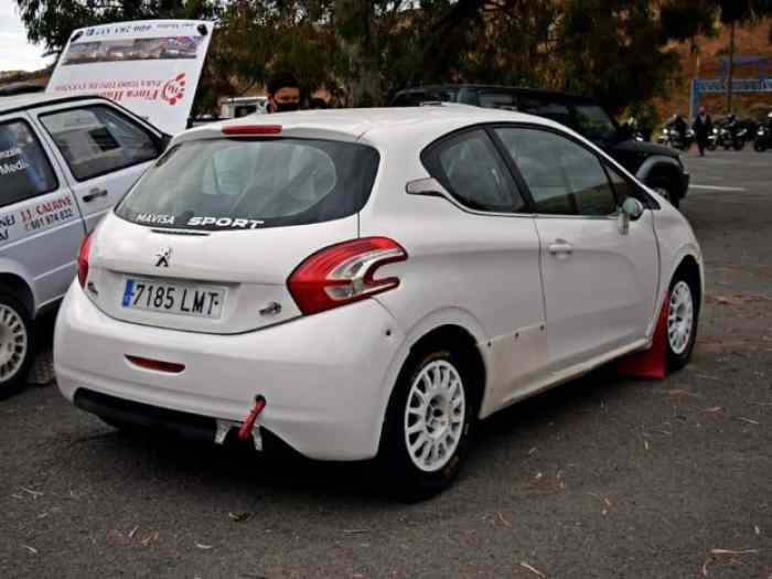 PEUGEOT 208 R2 1