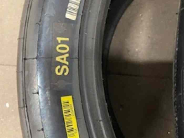 2 Pneus Michelin neuf 18 1