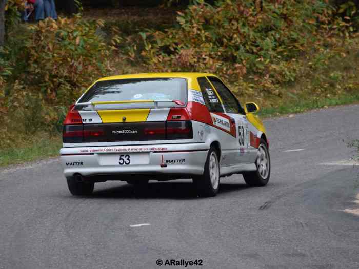 R19 rallye Groupe A 2