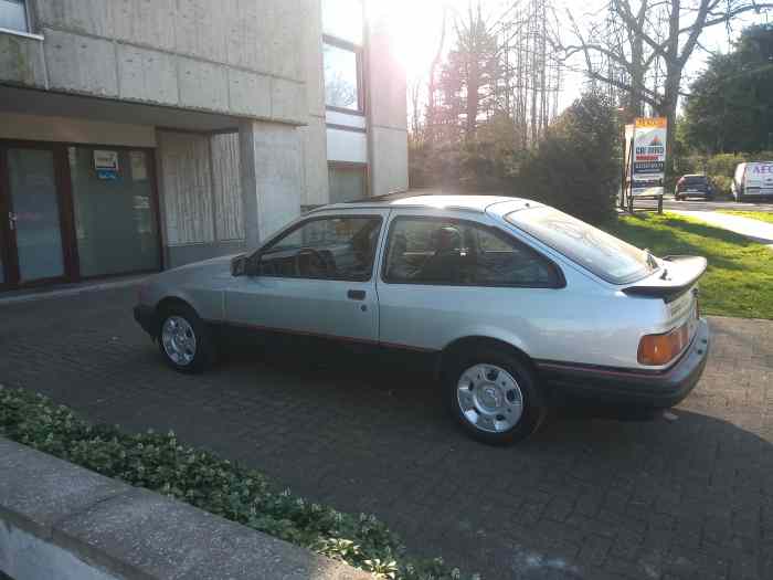 ford sierra 2.0 is 1er proprio 1