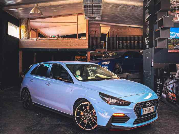 Hyundai i30N blue performance 0