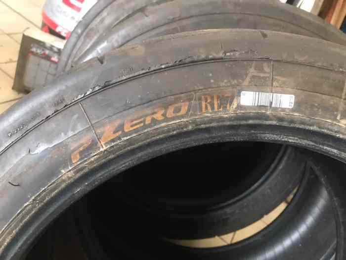 4 pneus Pirelli P zero RE7 200/625/17 2